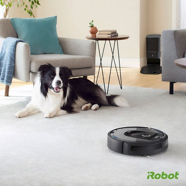 Evinizdeki evcil hayvan tüylerini ve tüm toz kalıntılarını Roomba i7+’ın üstün temizleme performansına bırakın. 
Unutmayın, her robot süpürge Roomba değildir. 💚🤖

#iRobot #Roombai7Plus #Roombai7 #RobotSüpürge
