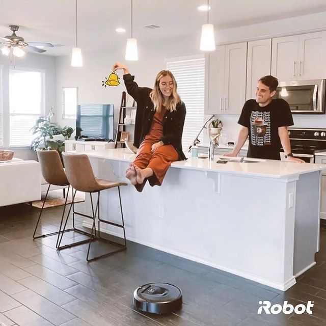 Roomba ile temizliği eğlenceye dönüştürün. 

#iRobot #Roomba #AkıllıRobotSüpürge #RobotSüpürge #VaktinizSizeKalsın